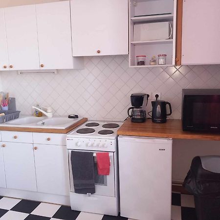 L'Appart De Babou Rez De Chaussee Parking Free Draps Wifi Thiers Exterior foto
