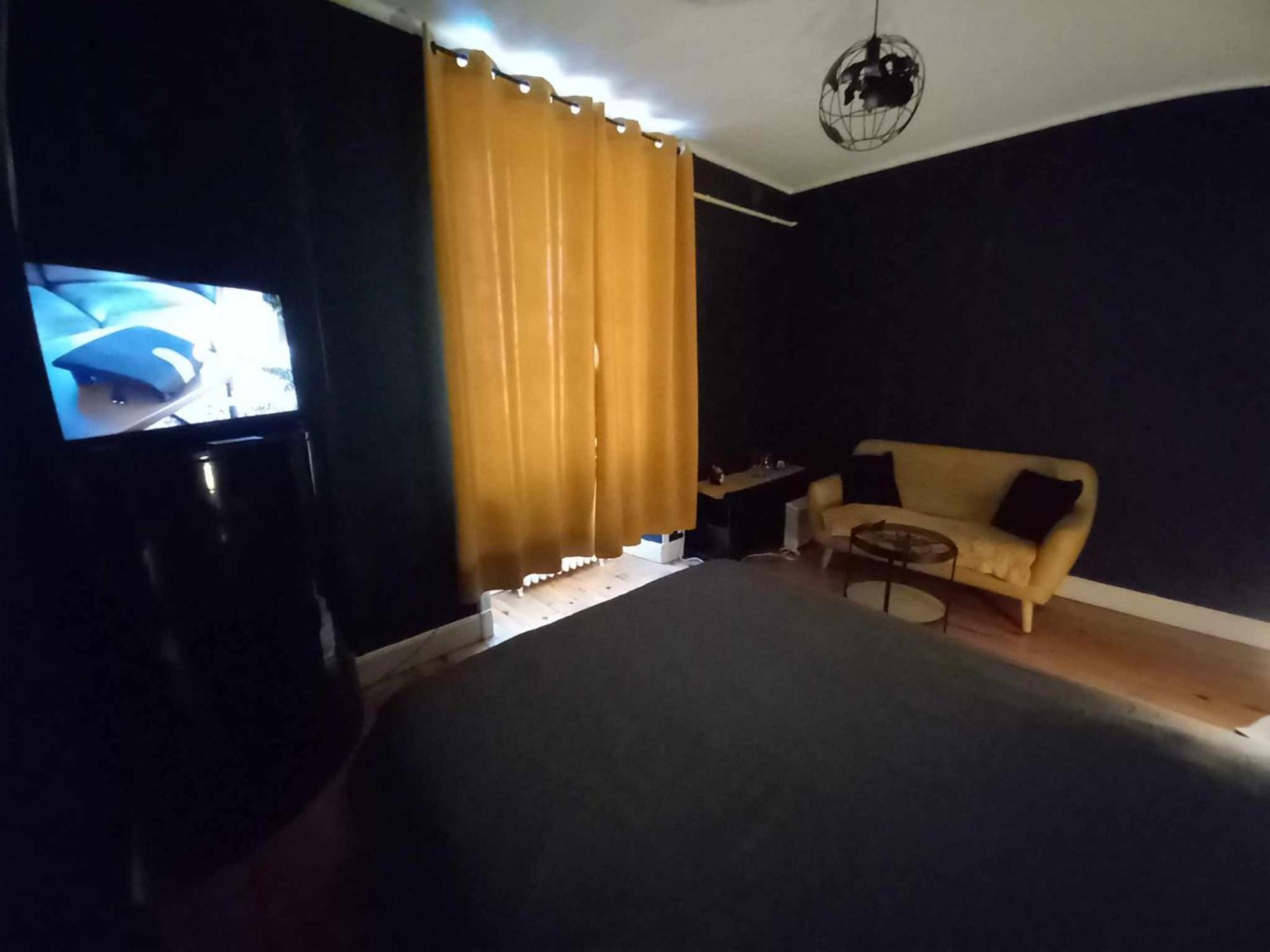 L'Appart De Babou Rez De Chaussee Parking Free Draps Wifi Thiers Exterior foto